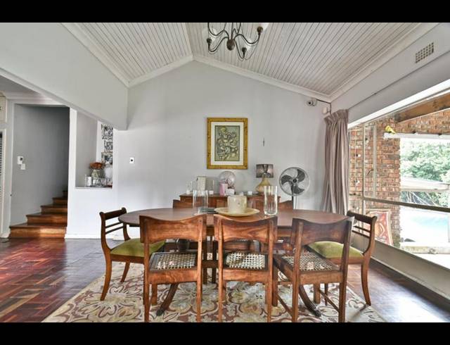 5 BEDROOM HOUSE FOR SALE IN LOMBARDY EAST